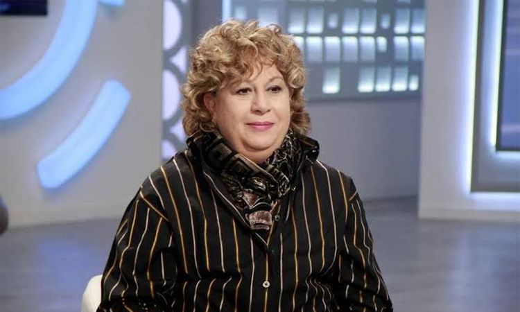 محمد ثروت يودّع سمية الألفي بكلمات مؤثرة: «فنانة ليها طابع خاص وفريد»