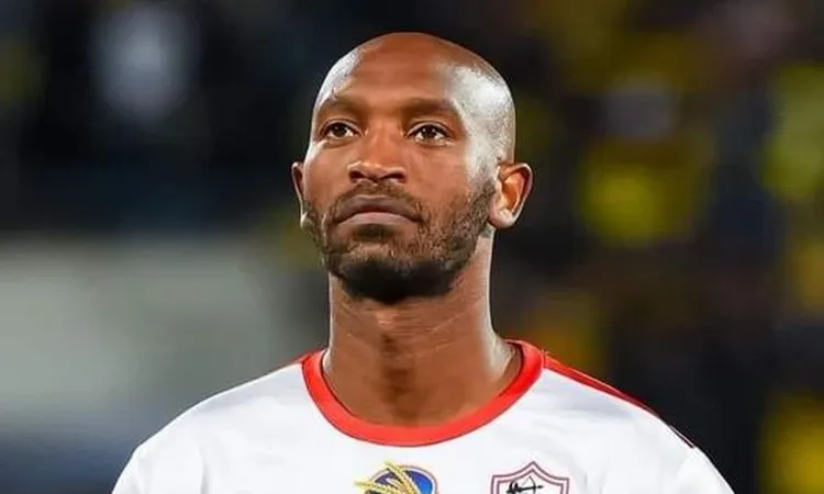 شيكابالا ينشر فيديو تكريمه من رابطة جماهير الزمالك في قطر