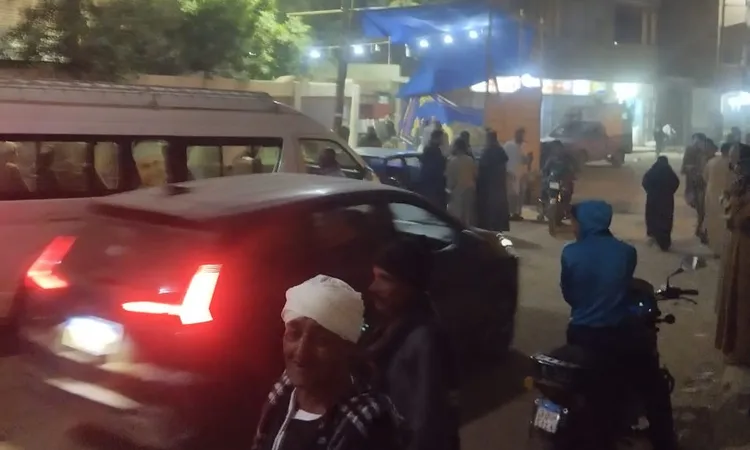 إقبال كثيف للناخبين بالفترة الليلية في لجنة مدرسة الوقف بقنا