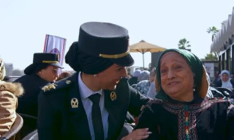 حملة الــ16 يوما لمناهضة العنف ضد المرأة.. “الداخلية” تُسهم بالعديد من المبادرات الإنسانية لمشاركة السيدات