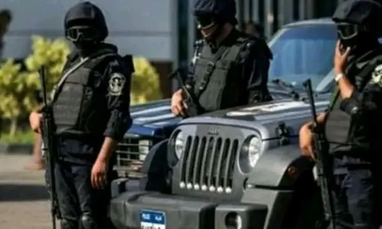 الثاني في اقل من ساعة.. القبض على أحد سماسرة الاصوات بقرية المراشدة بقنا