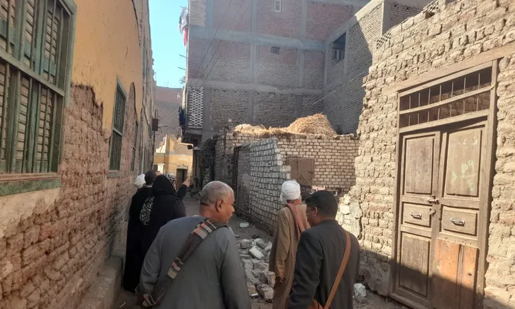 دون إصابات بشرية.. انهيار منزل بالطوب اللبن في قنا