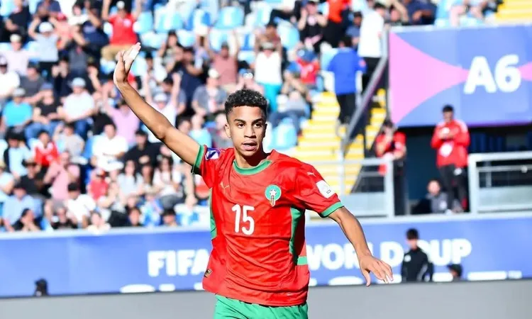 اتحاد تواركة يطلب مليون دولار لرحيل الزهواني