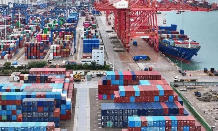 الصين تفرض رسومًا مؤقتة تصل لـ42.7% على واردات منتجات الألبان الأوروبية