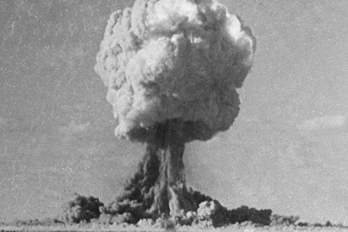 الجزائر تعيد فتح ملف التفجيرات النووية.. وفرنسا تواصل حجب الخرائط الطبوغرافية