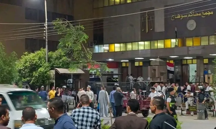 القانون لا يرحم.. السجن المشدد 6 سنوات وغرامة 100 ألف جنيه لتاجر مخدرات بسوهاج