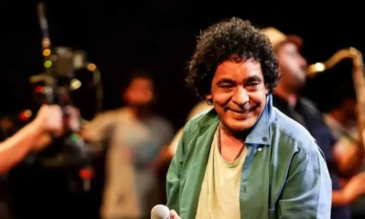 محمد منير يشيد بـ«الست» قبل مشاهدته: واثق إن منى زكي هتقدم عمل مختلف