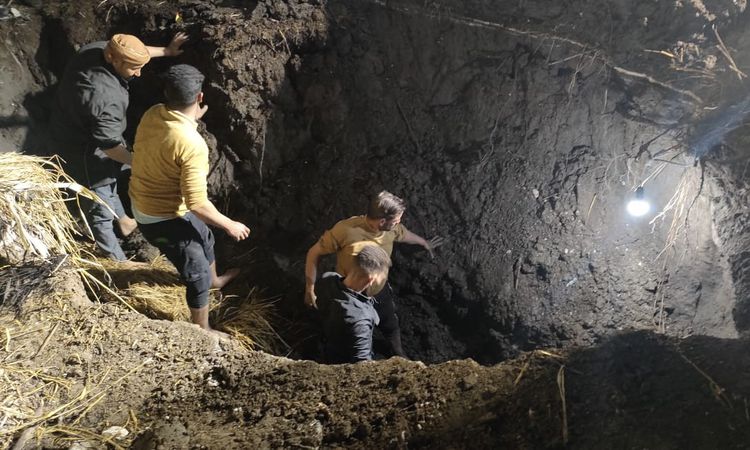 لليوم الخامس.. المياه الجوفية تعرقل انتشال ضحايا التنقيب عن الآثار بالفيوم