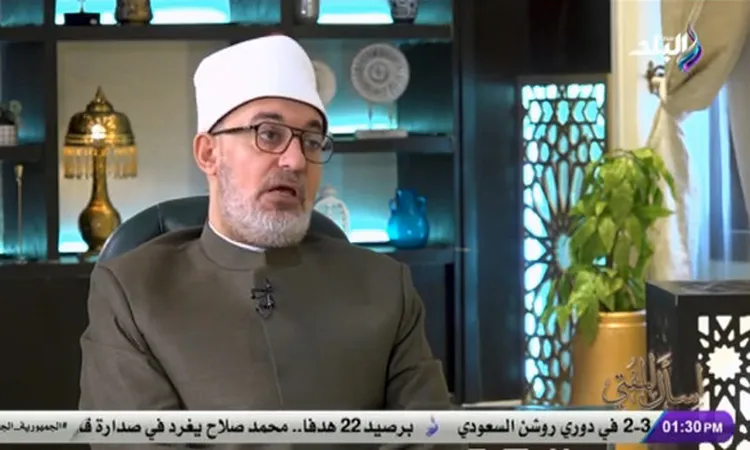 مفتي الجمهورية: المؤسسة الدينية خَطُّ الدفاع الأول في مواجهة الحروب الفكرية التي تستهدف الدين واللغة والوطن