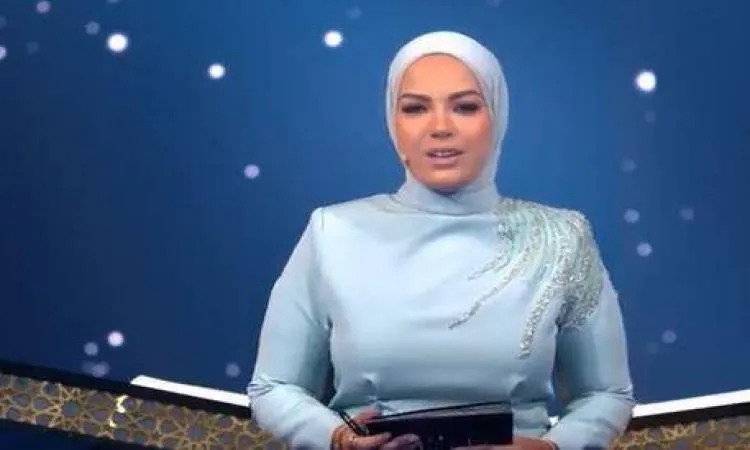 “دولة التلاوة”.. آية عبدالرحمن: مشيخة عموم المقارئ المصرية شمس منيرة في سماء القرآن