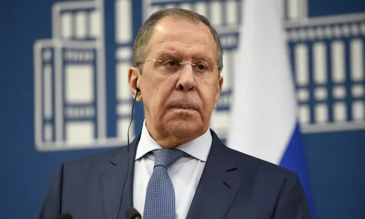 لافروف يحذر من دعم الولايات المتحدة للنزعة الانفصالية في شمال شرق سوريا: “قنبلة موقوتة”