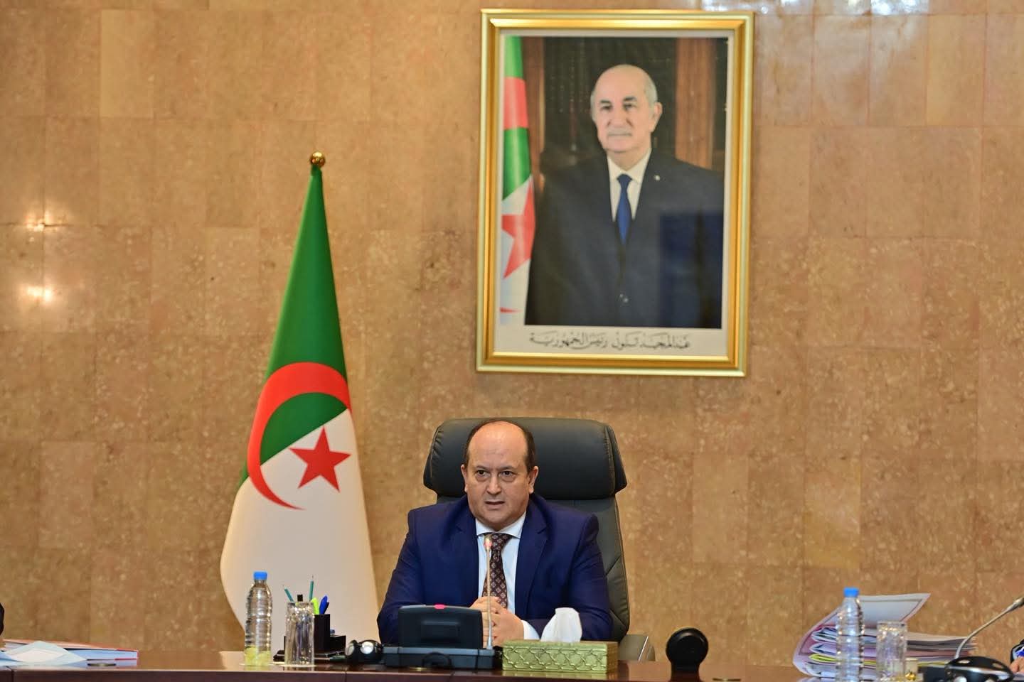 الوزير الأول يشرف على انطلاق فعاليات إحياء اليوم العالمي للغة العربية وتسليم جائزة رئيس الجمهورية