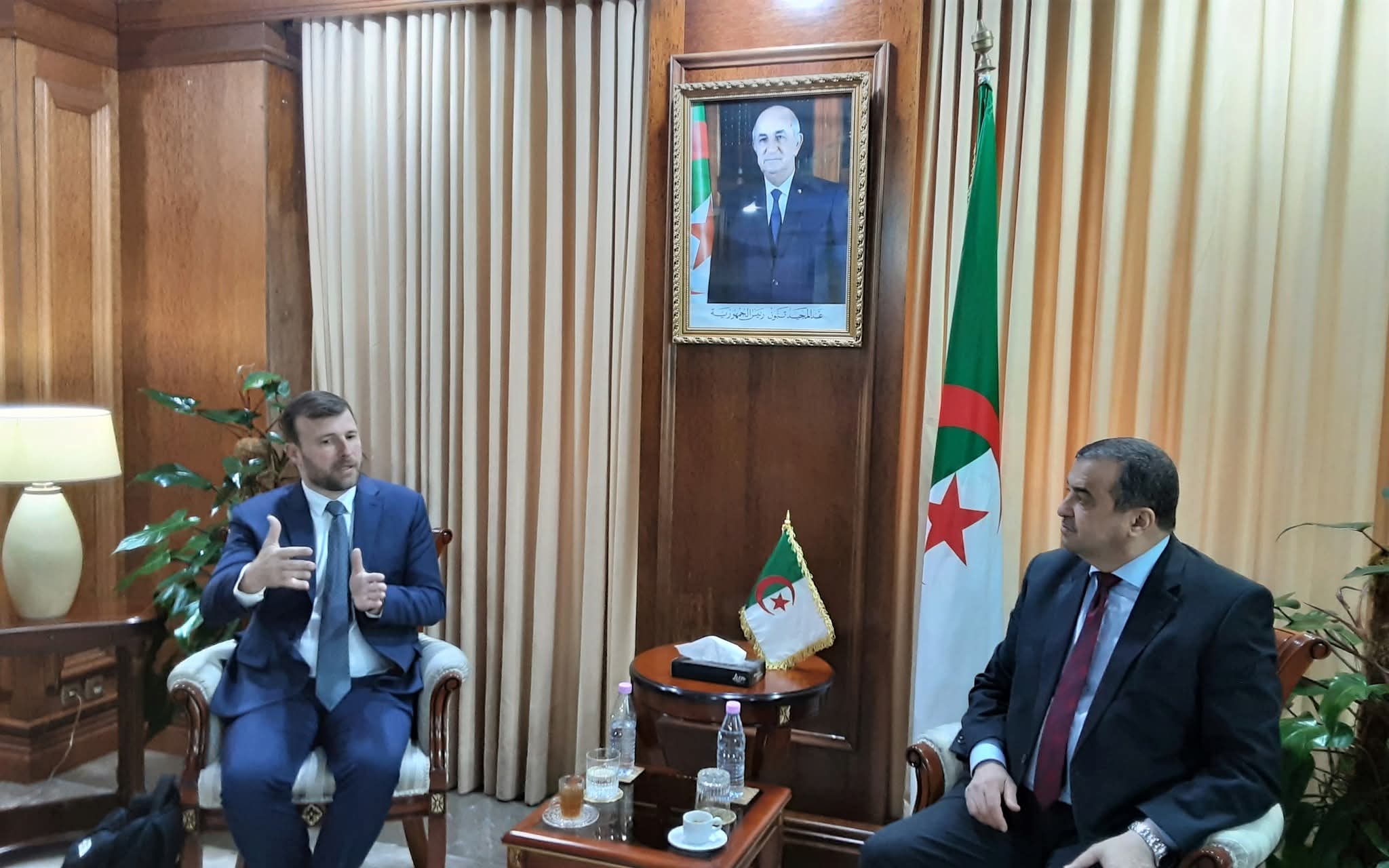 الوزير عرقاب يبحث مع عملاق التكنولوجيا البرازيلية WEG توسيع الشراكات 