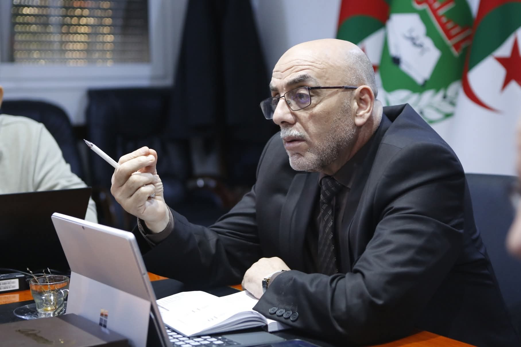 حمس تجدد رفضها القاطع للمشاريع الانفصالية وتؤكد: وحدة الجزائر خط أحمر