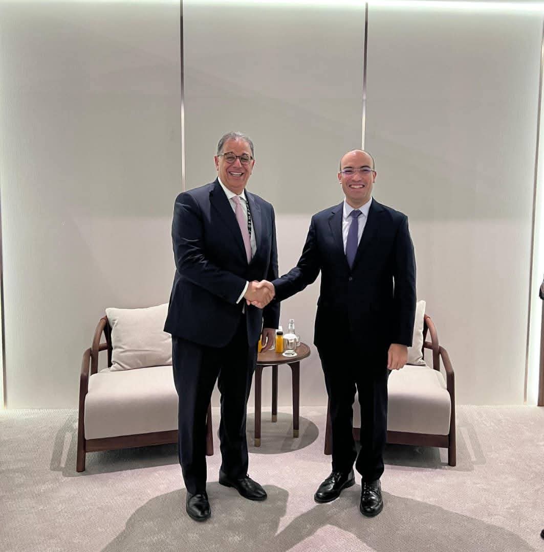 الجزائر _ مصر: تعزيز التعاون القنصلي وخدمات الجاليات بالخارج