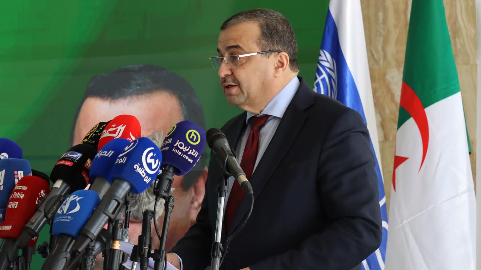 قطاع المحروقات والمناجم يرسّخ الأمن الطاقوي ويعزز الانتقال البيئي في الجزائر