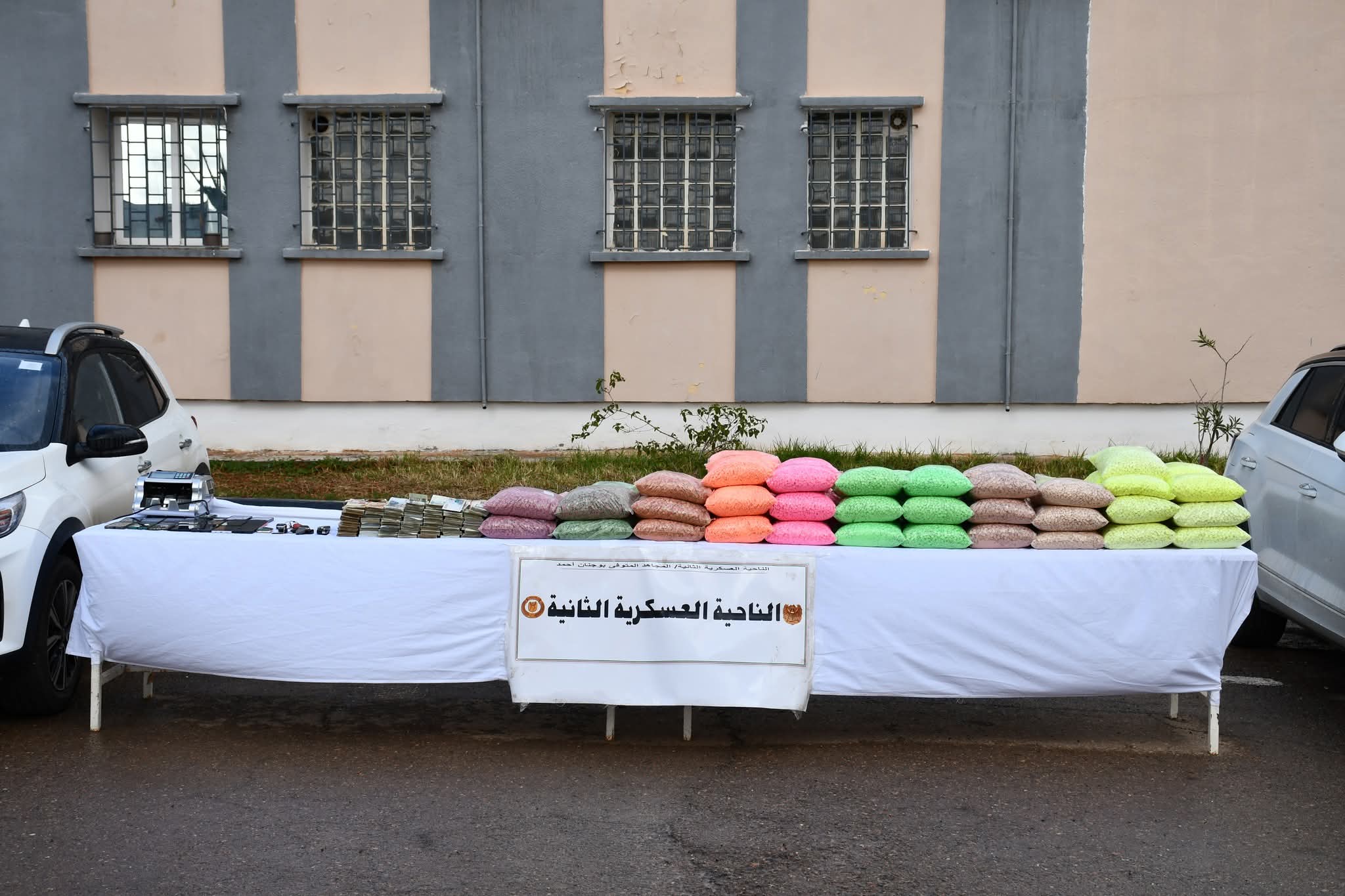 الجيش الوطني الشعبي يوجّه ضربة موجعة لشبكات التهريب