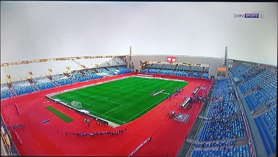 حضور جماهيري ضعيف يثير الجدل في الكان.. وتساؤلات حول تذاكر مباريات الجزائر