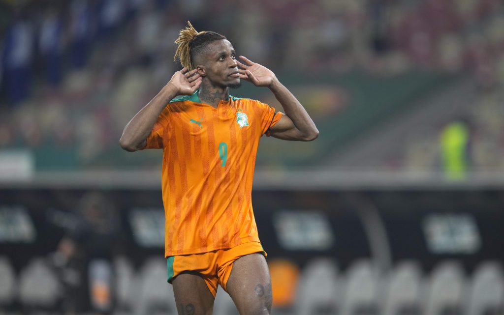 ويلفريد زاها وساحل العاج: لغز “البطل الغائب” ومطاردة لعنة أمم إفريقيا