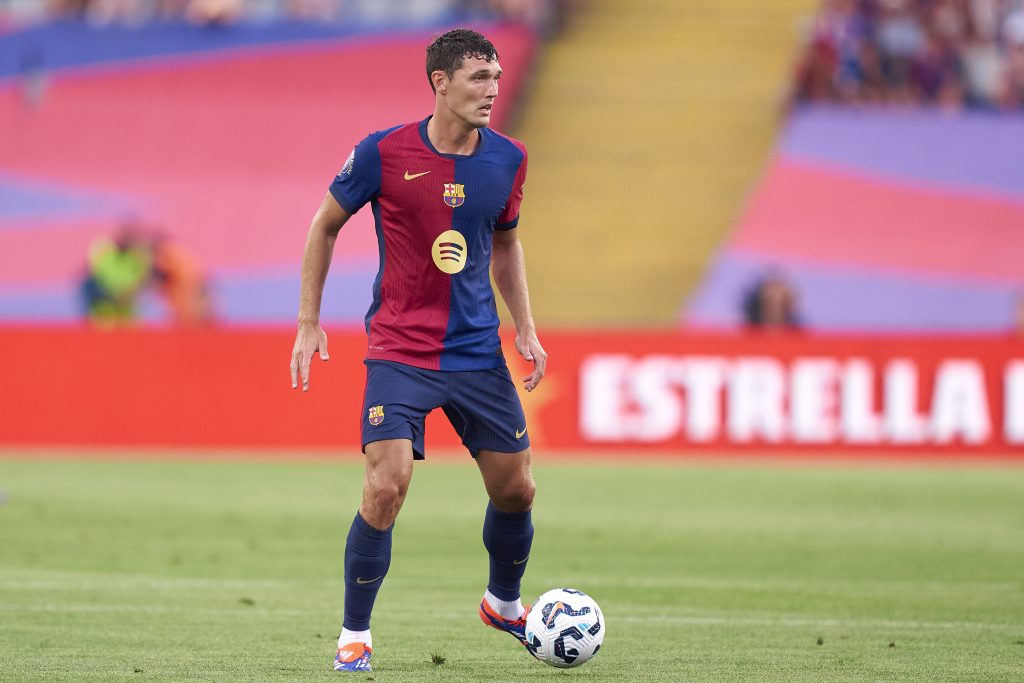 الكشف عن مدة غياب كريستنسن والمباريات التي يفتقده فيها برشلونة