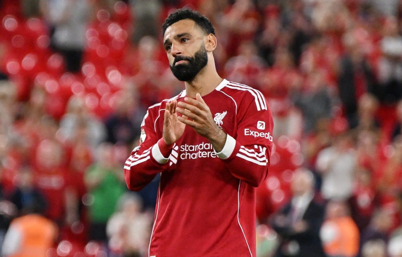 صلاح في عيون الآخرين.. شخصية صلبة وراء المجد والجدل