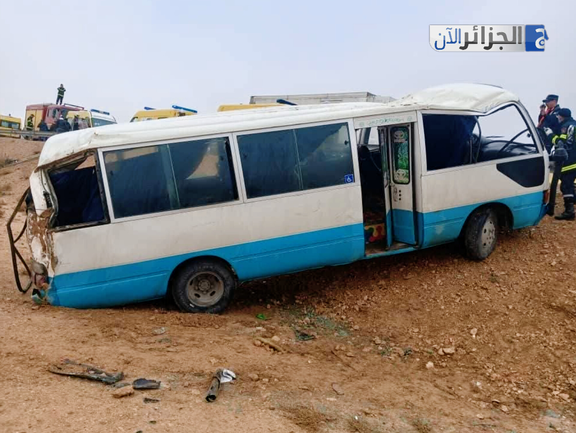 حادث مرور خطير على الطريق الوطني رقم 01 بالجلفة :انقلاب حافلة نقل مسافرين يُخلّف 8 جرحى
