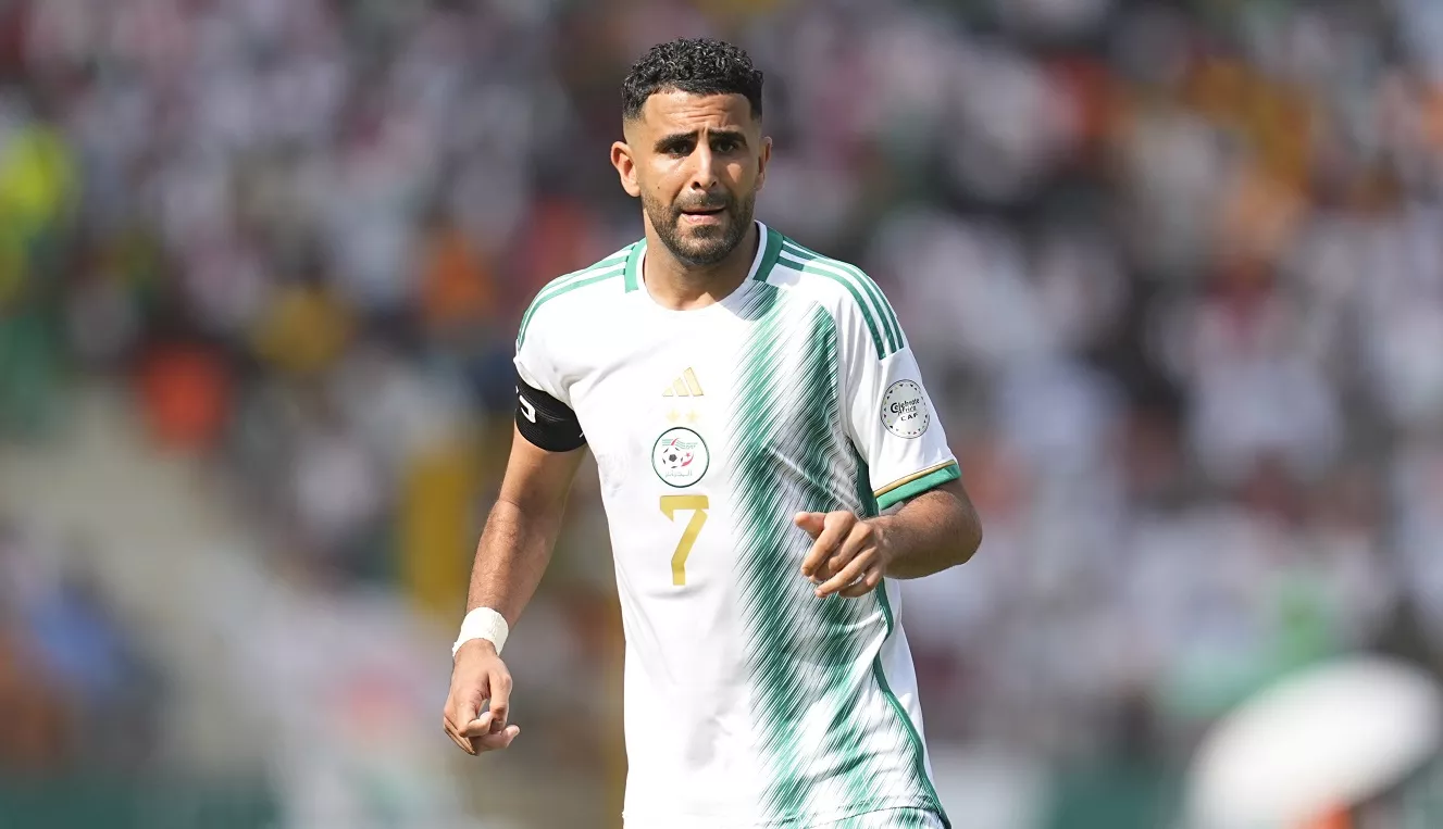 كم مرة شارك رياض محرز في أمم إفريقيا؟