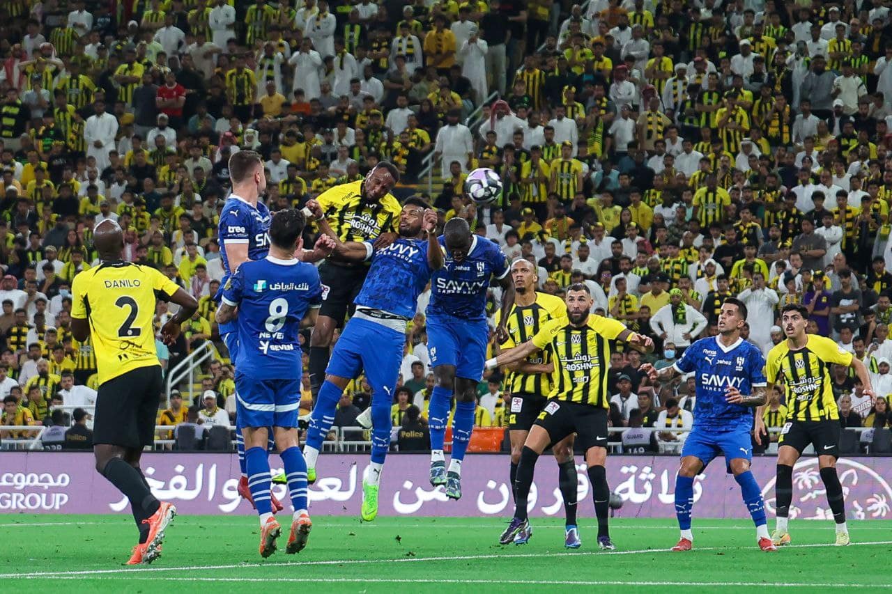 رسميًا.. الاتحاد يتحرك لخطف مراد هوساوي من الهلال