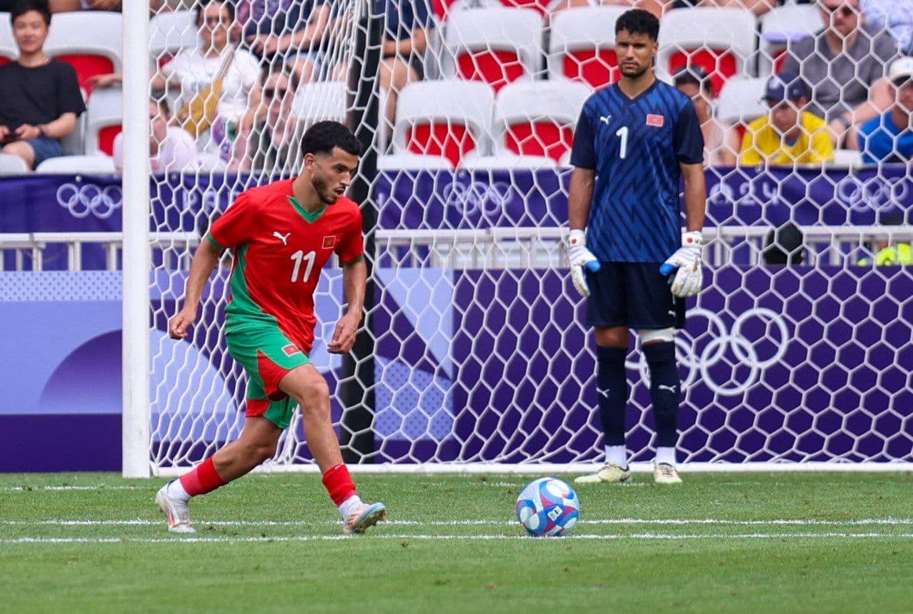 زكرياء الواحدي يقترب من الانتقال إلى ناد إنجليزي في يناير