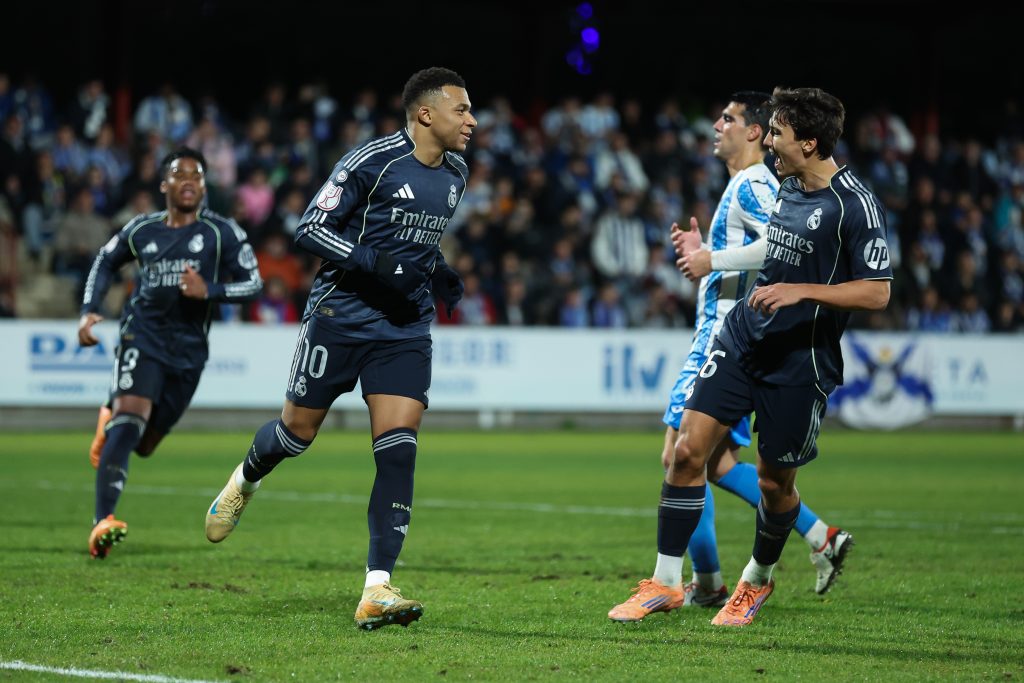 تالافيرا يدخل التاريخ.. رابع نادٍ يُسجل ثنائية أو أكثر ضد ريال مدريد بكأس الملك