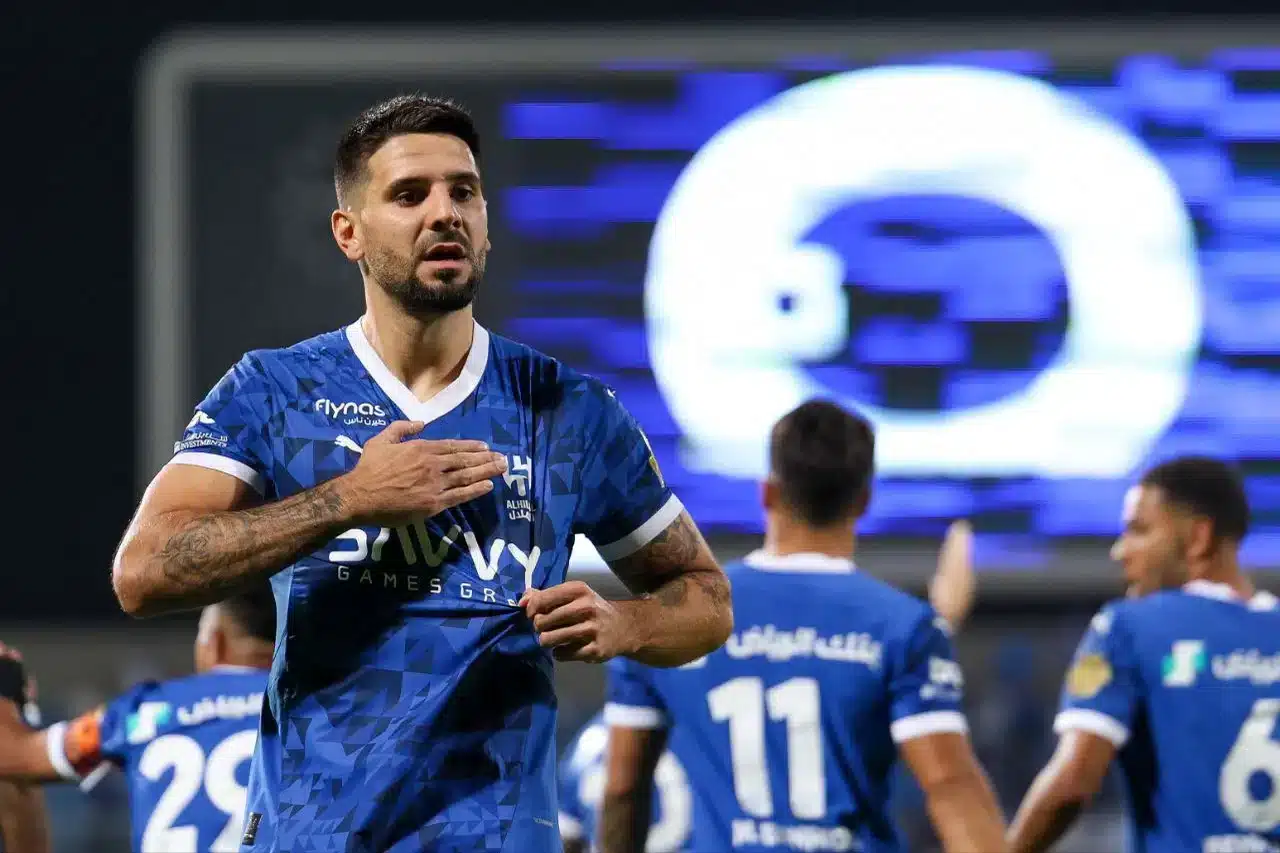 هل فاوض الأهلي ميتروفيتش لضمه؟.. وكيله يوضح