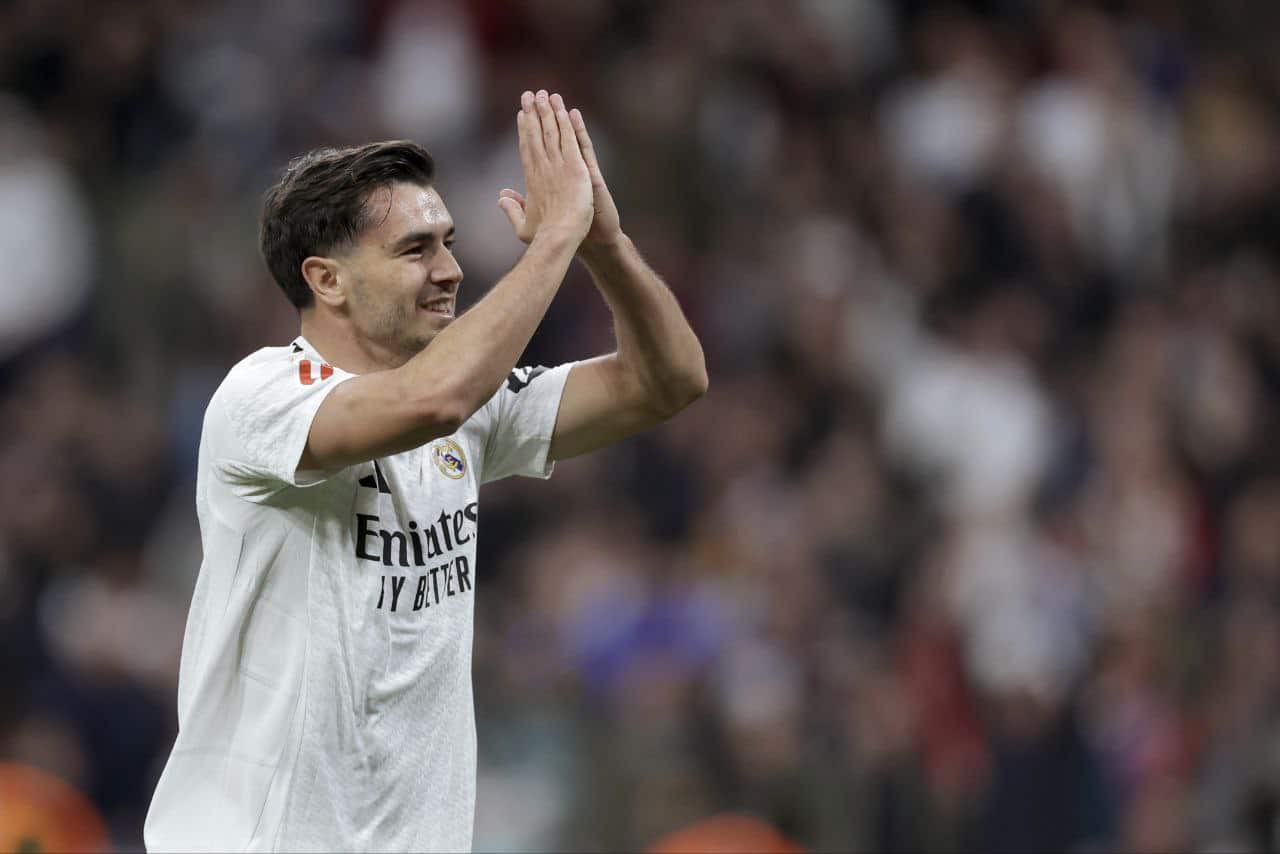 إبراهيم دياز يحسم موقفه من الانتقال إلى الدوري السعودي